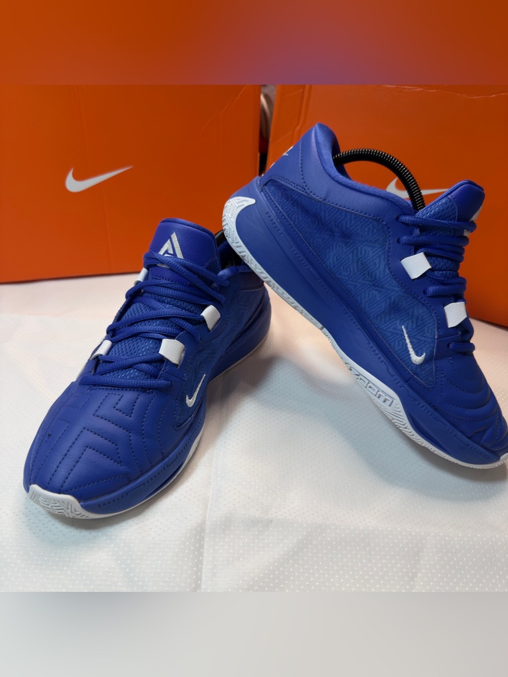 Nike Giannis Immortality 3 Hyper Royal Blue White DZ2946-400 Men's Size 8